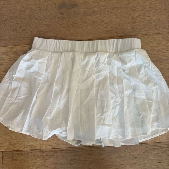 $40 Halara High Waisted Pleated skirt size Large 2-in-1 Side Pocket Adjustable B - Picture 6 of 9